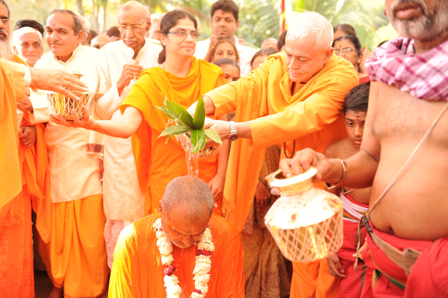 60 Aniversario de H.H. Mahá Mandaleshvara Svámin Paramátmánanda Sarasvatí Mahá Rája